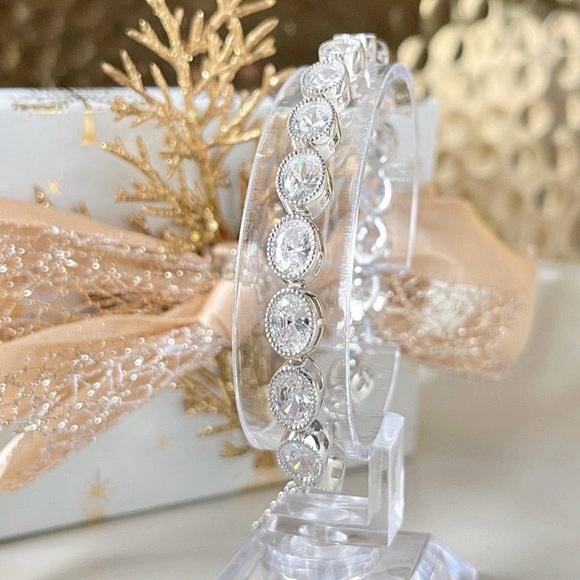 Park Lane Jewelry - Park Lane Oxford Bracelet! BNIB!! Limited Edition! Sold Out!!!